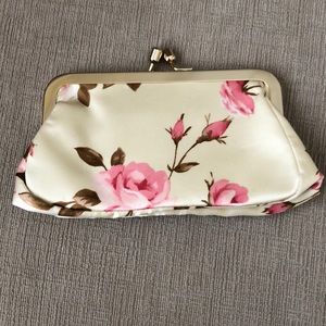 Banana Republic coin purse, brand new never used